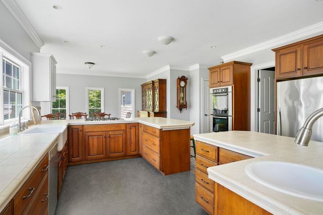 165 Ambrose Way, Wolfeboro, NH 03894