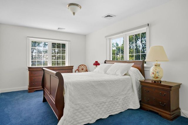 165 Ambrose Way, Wolfeboro, NH 03894