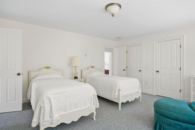 165 Ambrose Way, Wolfeboro, NH 03894