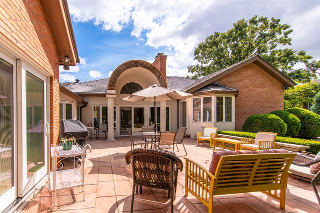 717 Westridge Road, Joliet, IL 60431