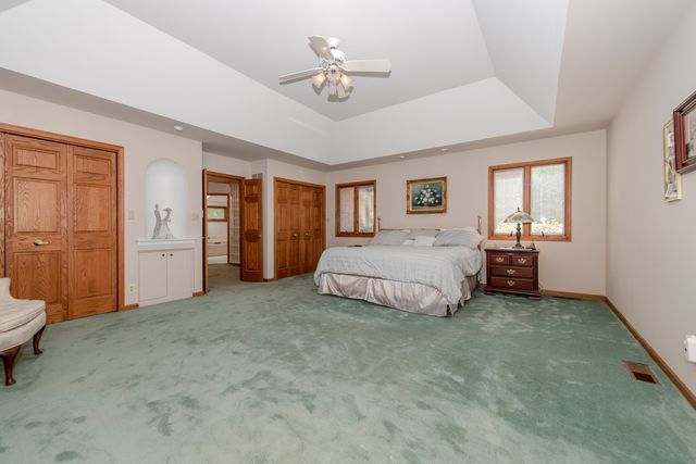 717 Westridge Road, Joliet, IL 60431