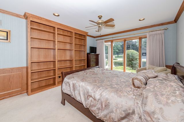 717 Westridge Road, Joliet, IL 60431