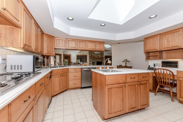 717 Westridge Road, Joliet, IL 60431