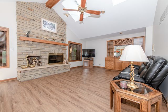 717 Westridge Road, Joliet, IL 60431