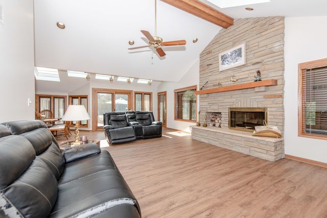 717 Westridge Road, Joliet, IL 60431