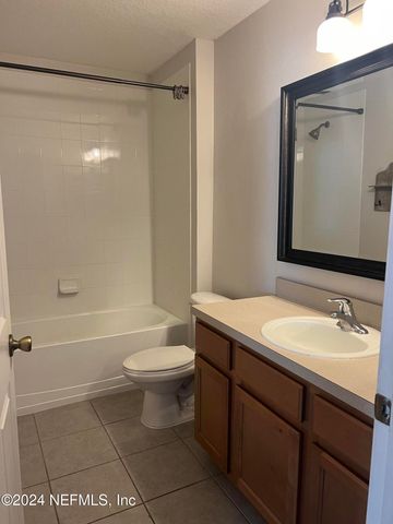575 OAKLEAF PLANTATION Parkway, 808, Orange Park, FL 32065