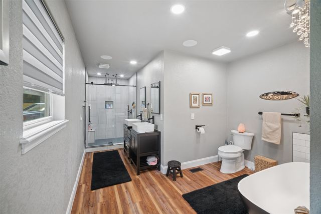 6525 S 221st East Avenue, Broken Arrow, OK 74014