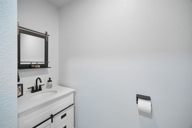 6525 S 221st East Avenue, Broken Arrow, OK 74014