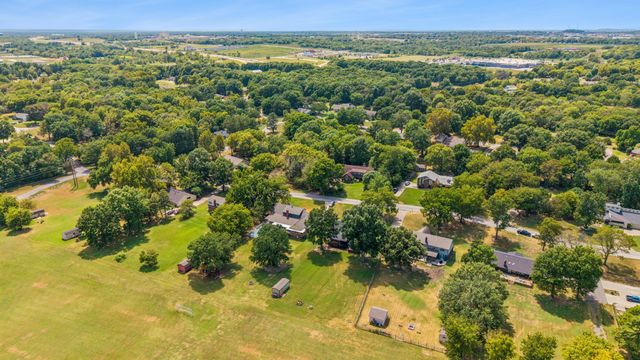 6525 S 221st East Avenue, Broken Arrow, OK 74014