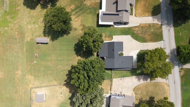 6525 S 221st East Avenue, Broken Arrow, OK 74014