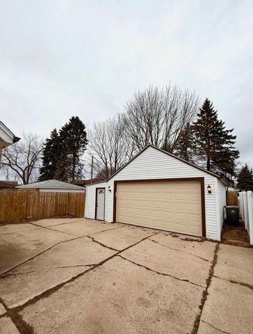 3624 E College AVENUE, Cudahy, WI 53110