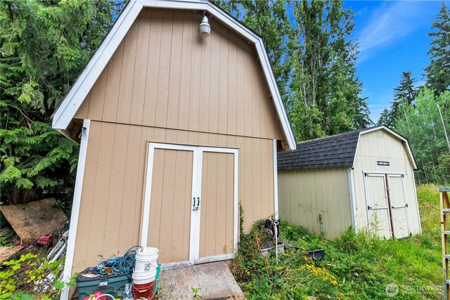 315 350th Street E, Roy, WA 98580