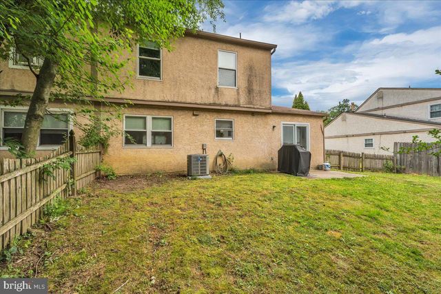 6 ADAM LN, Voorhees, NJ 08043