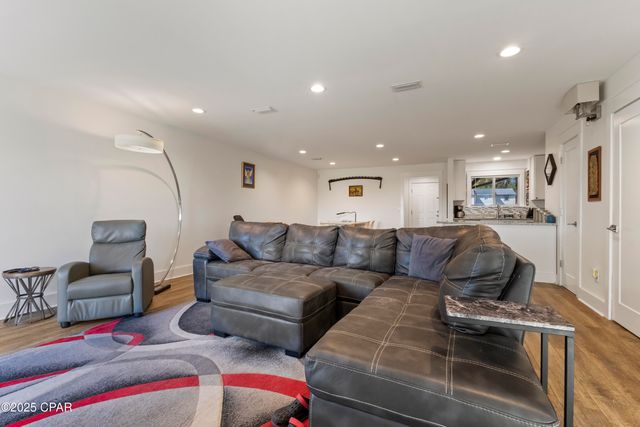 308 Sukoshi Drive, Panama City, FL 32404