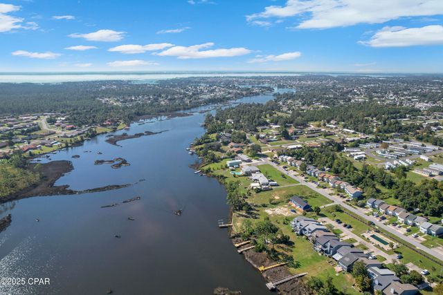 308 Sukoshi Drive, Panama City, FL 32404