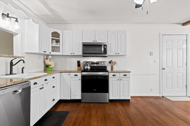 8719 Glenaire Drive, Chattanooga, TN 37416