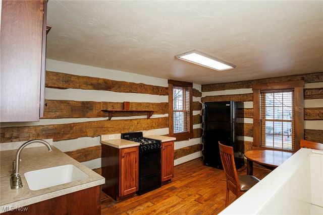 2100 Main Street, Winesburg, OH 44690