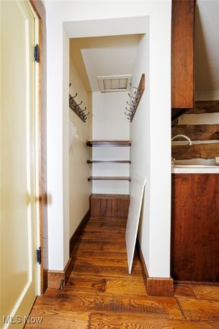 2100 Main Street, Winesburg, OH 44690