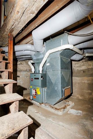 2100 Main Street, Winesburg, OH 44690