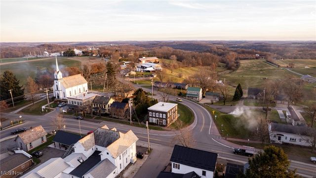 2100 Main Street, Winesburg, OH 44690