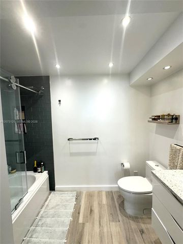 600 NE 36th Street 705, Miami, FL 33137