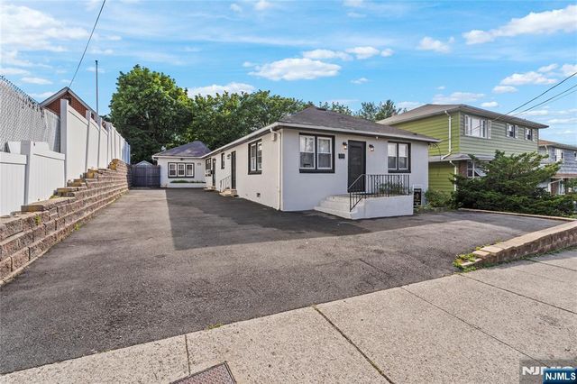 401-403 Essex Street, Hackensack, NJ 07601