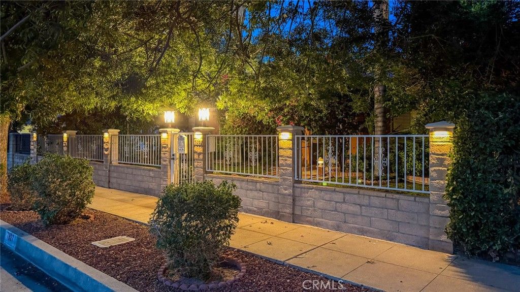 7827 Louise, Northridge, CA 91325 — photo 5