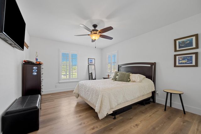 8738 Marlamoor Lane, Palm Beach Gardens, FL 33412