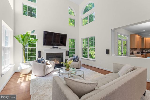 111 NOTLEY RD, Fort Washington, MD 20744