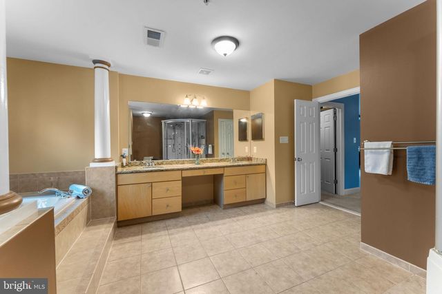 111 NOTLEY RD, Fort Washington, MD 20744