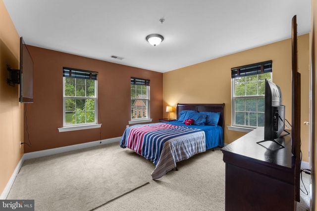 111 NOTLEY RD, Fort Washington, MD 20744