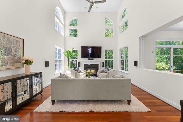 111 NOTLEY RD, Fort Washington, MD 20744