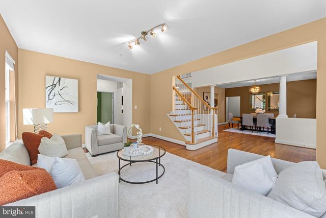 111 NOTLEY RD, Fort Washington, MD 20744