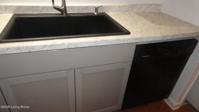 3503 Lodge Ln APT 307, Louisville, KY 40218