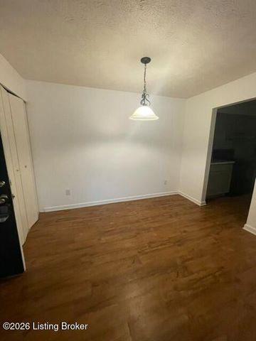 3503 Lodge Ln APT 307, Louisville, KY 40218