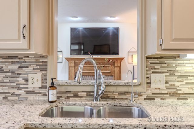 5535 Egypt Valley Avenue NE, Belmont, MI 49306
