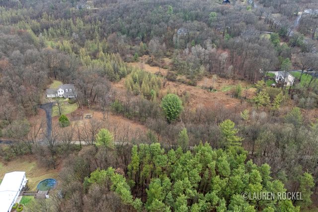 5535 Egypt Valley Avenue NE, Belmont, MI 49306