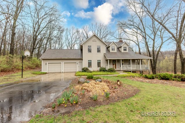 5535 Egypt Valley Avenue NE, Belmont, MI 49306