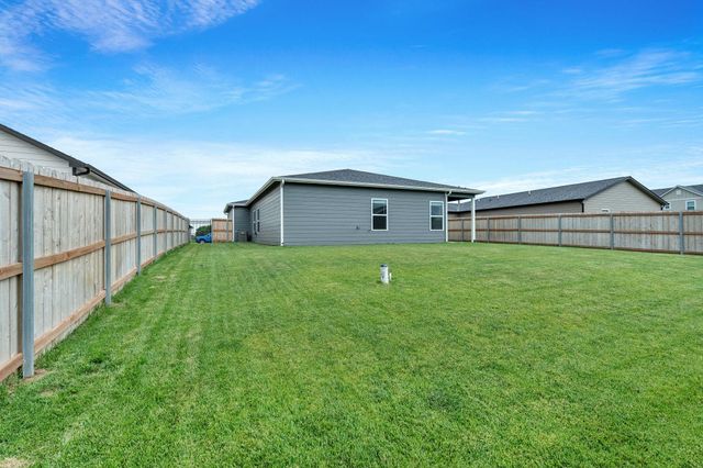 11709 W Scarlett Ct, Maize, KS 67101