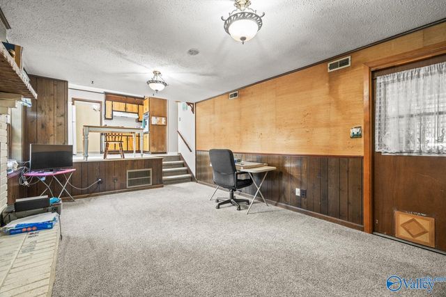 2103 Bideford Drive SW, Huntsville, AL 35803