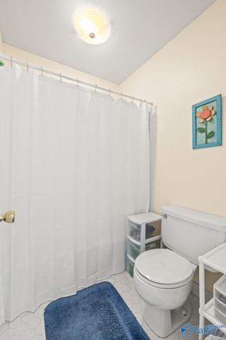 2103 Bideford Drive SW, Huntsville, AL 35803