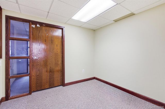 985 E Jefferson 100, Detroit, MI 48207