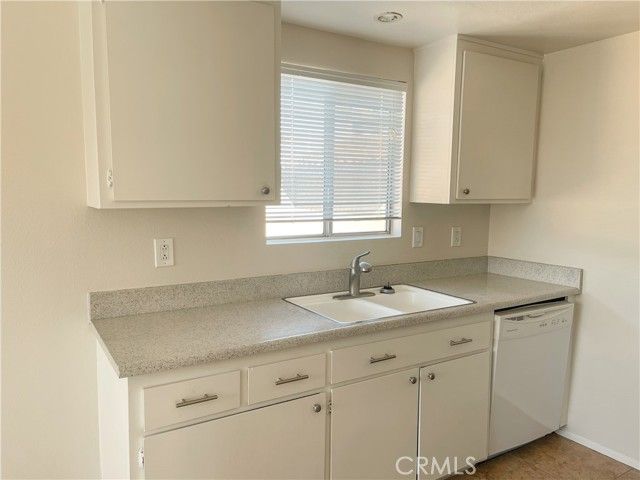 16701 Lynn Lane C, Huntington Beach, CA 92649