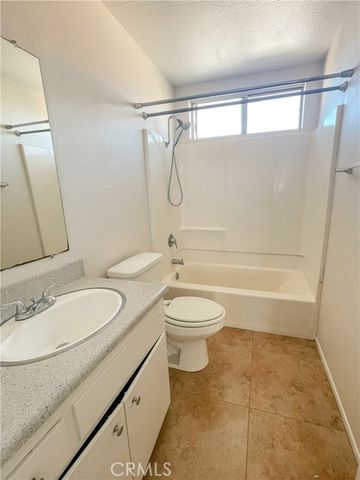 16701 Lynn Lane C, Huntington Beach, CA 92649