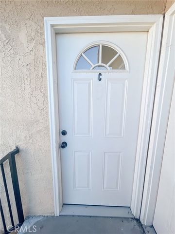 16701 Lynn Lane C, Huntington Beach, CA 92649