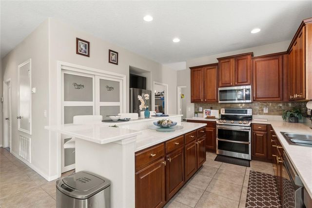 5824 FISH CROW PLACE, Land O Lakes, FL 34638