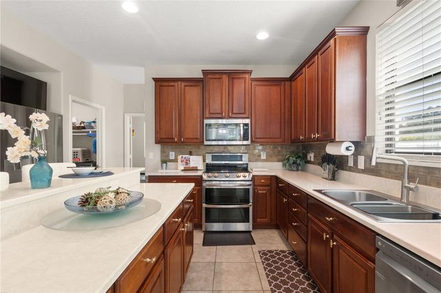 5824 FISH CROW PLACE, Land O Lakes, FL 34638