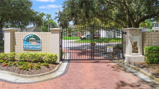 5824 FISH CROW PLACE, Land O Lakes, FL 34638
