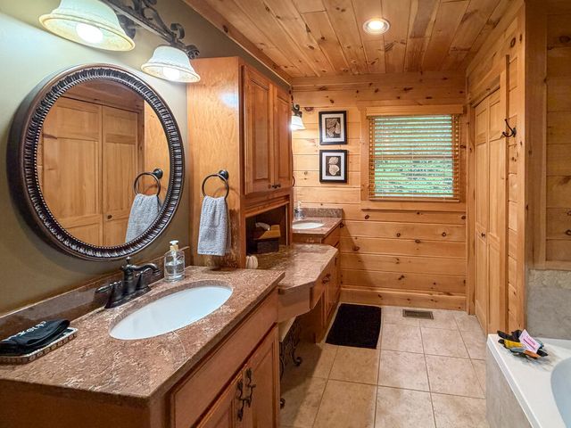 180 Antler Way, Morganton, GA 30560