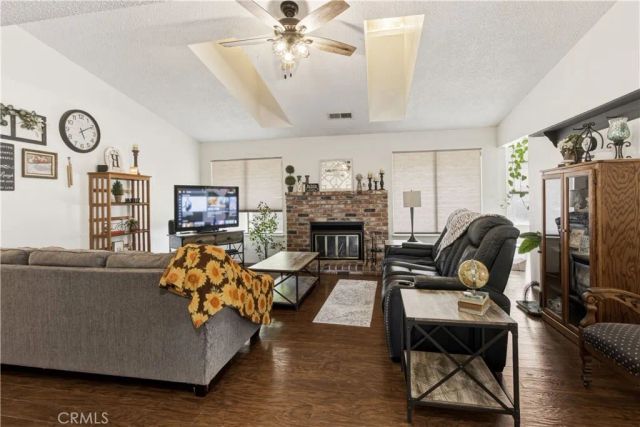 1418 Nut Tree, Livingston, CA 95334